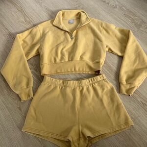 ARITZIA TNA Women’s Yellow Zip-Up Sweatshirt and Shorts Set